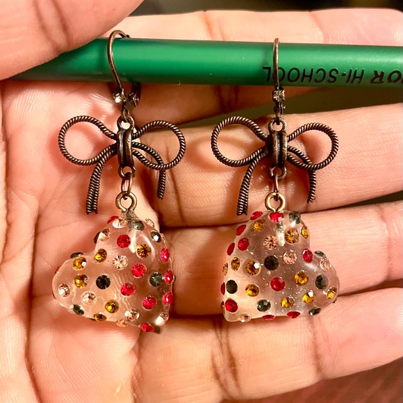 Stone Lucite Heart Drop Earrings Delicate Bow Mixed Multi-Colored - Picture 4 of 4
